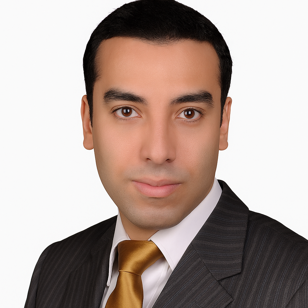 أحمد الشعراوي - خبير في بناء الأنظمة التشغيلية